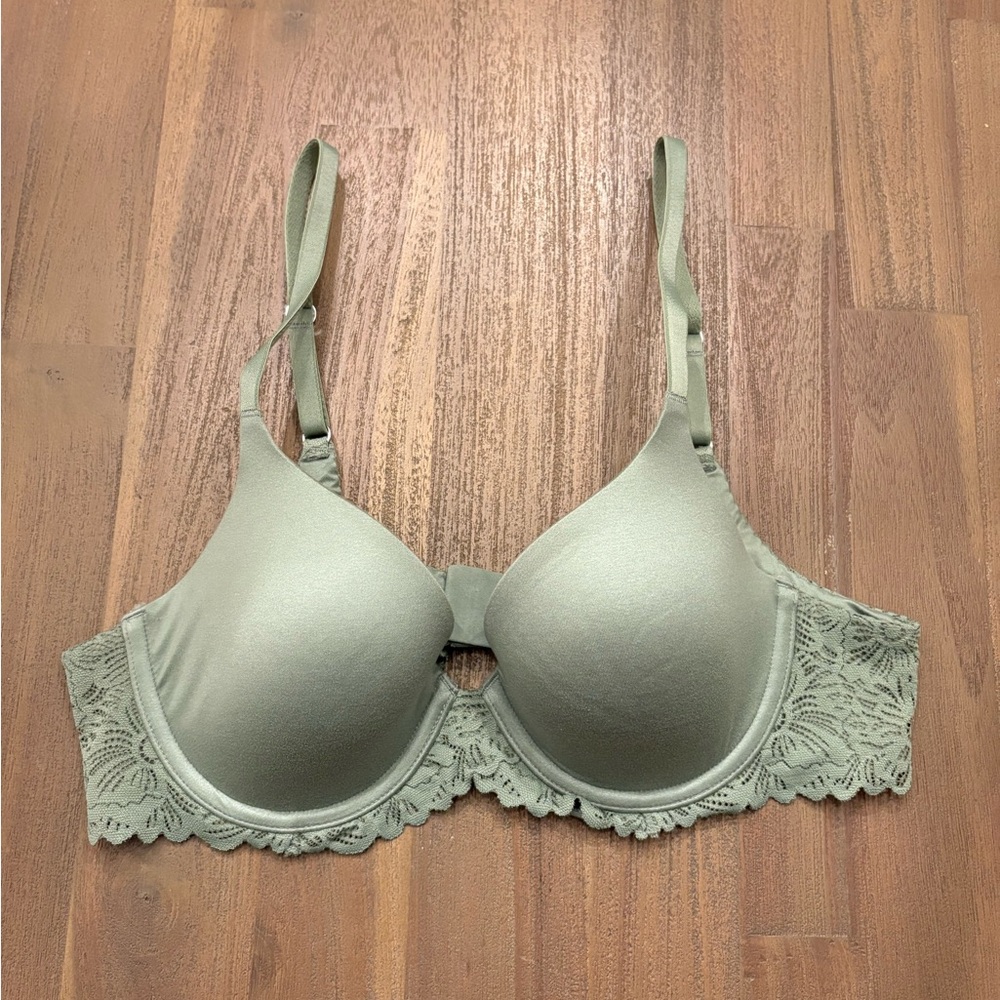 Aerie Lace Detail Bra in Soft Green
